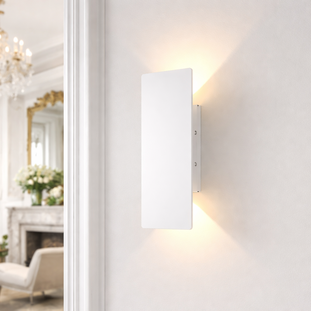 Weatherproof LED Wall Light – Modern Outdoor Illumination, Up and Down Lighting