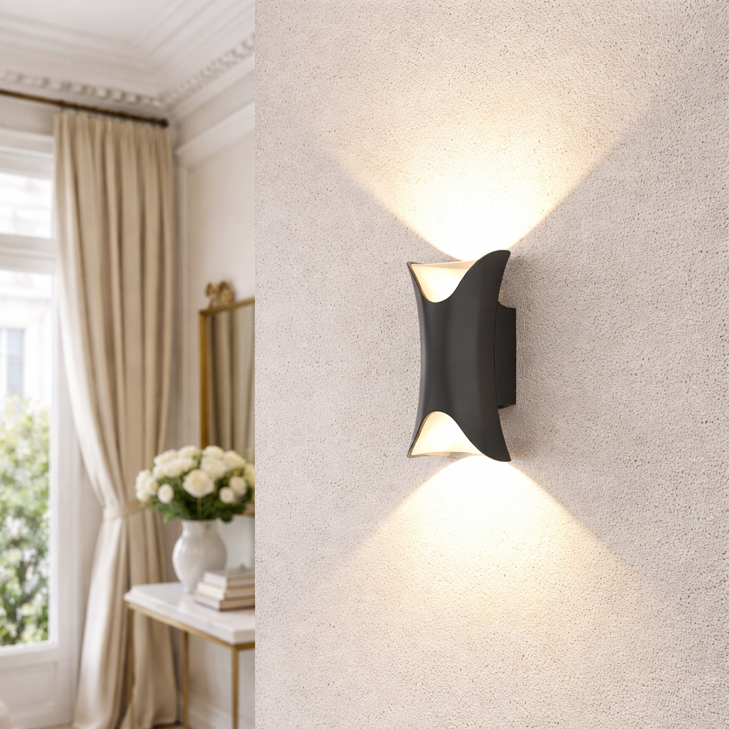 Curved Outdoor LED Wall Lamp – Modern Exterior Lighting