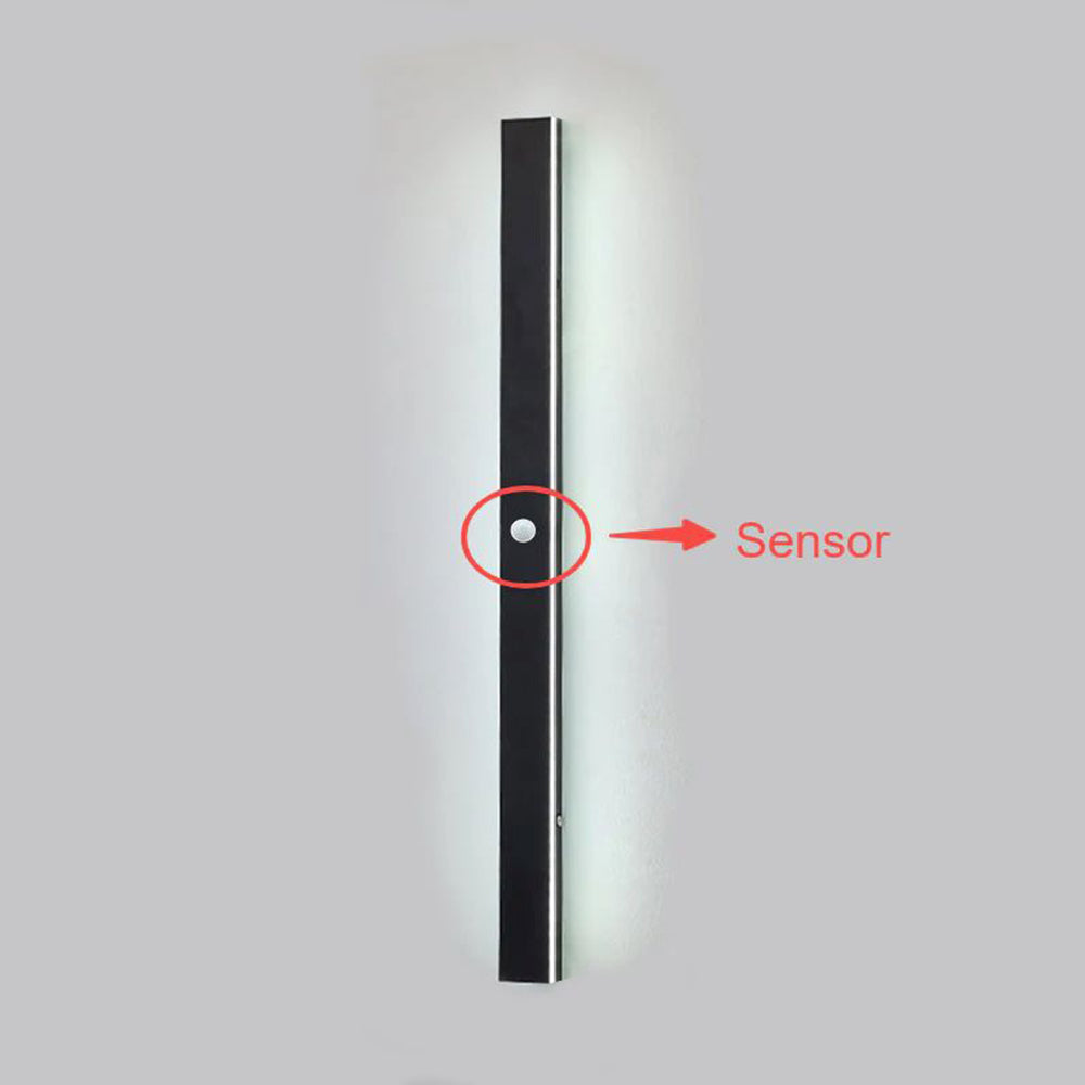 Linear Outdoor Wall Lamp, Metal & Acrylic, LED, IP65
