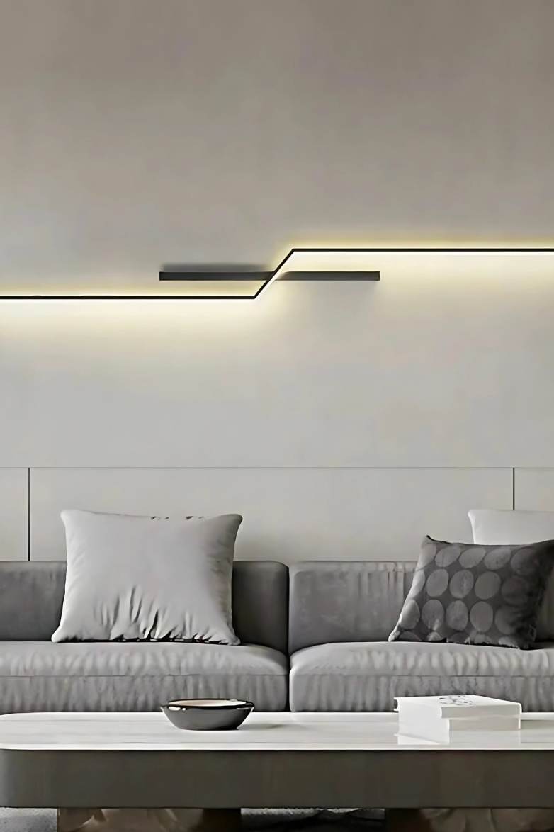 Modern Minimalist LED Wall Light – Linear Strip Interior Lamp